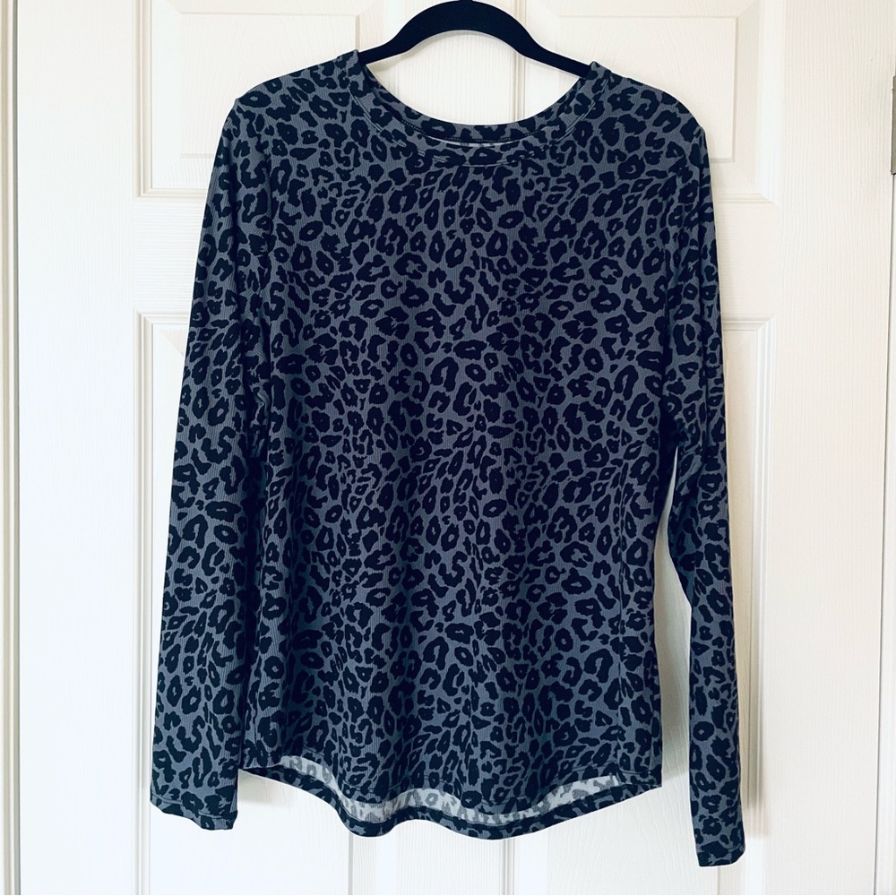 No Boundaries Grey Leopard Print Ribbed Long Sleeve Tee
